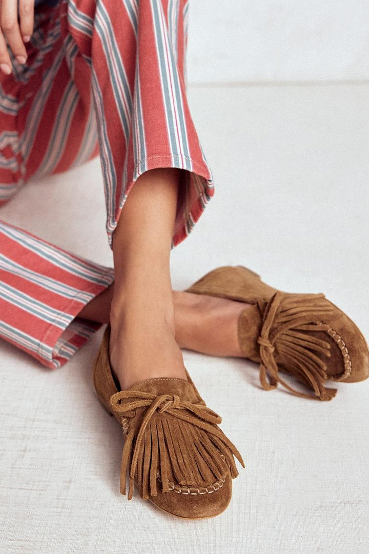 Rosemary – Round-Toe Solid Fringe Loafers