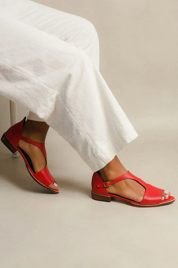 Carlotta – Cut-Out Peep-Toe Casual Pointed-Toe T-Strap Sandals