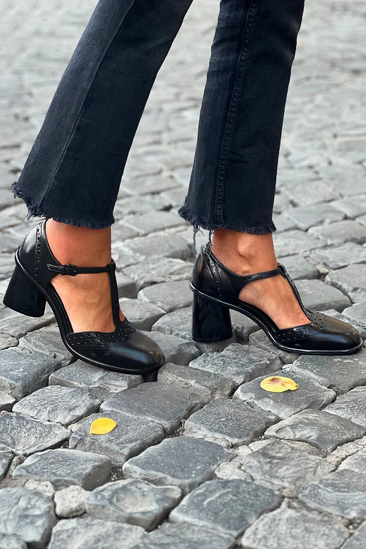 Willa – Chunky Round-Toe Solid Buckle T-Strap Heels
