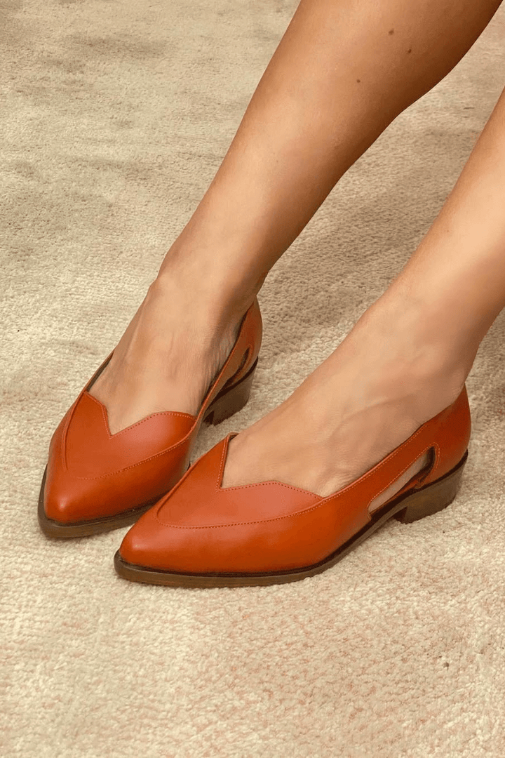 Elvira | Cut-Out Slip-On Casual Pointed-Toe Flats