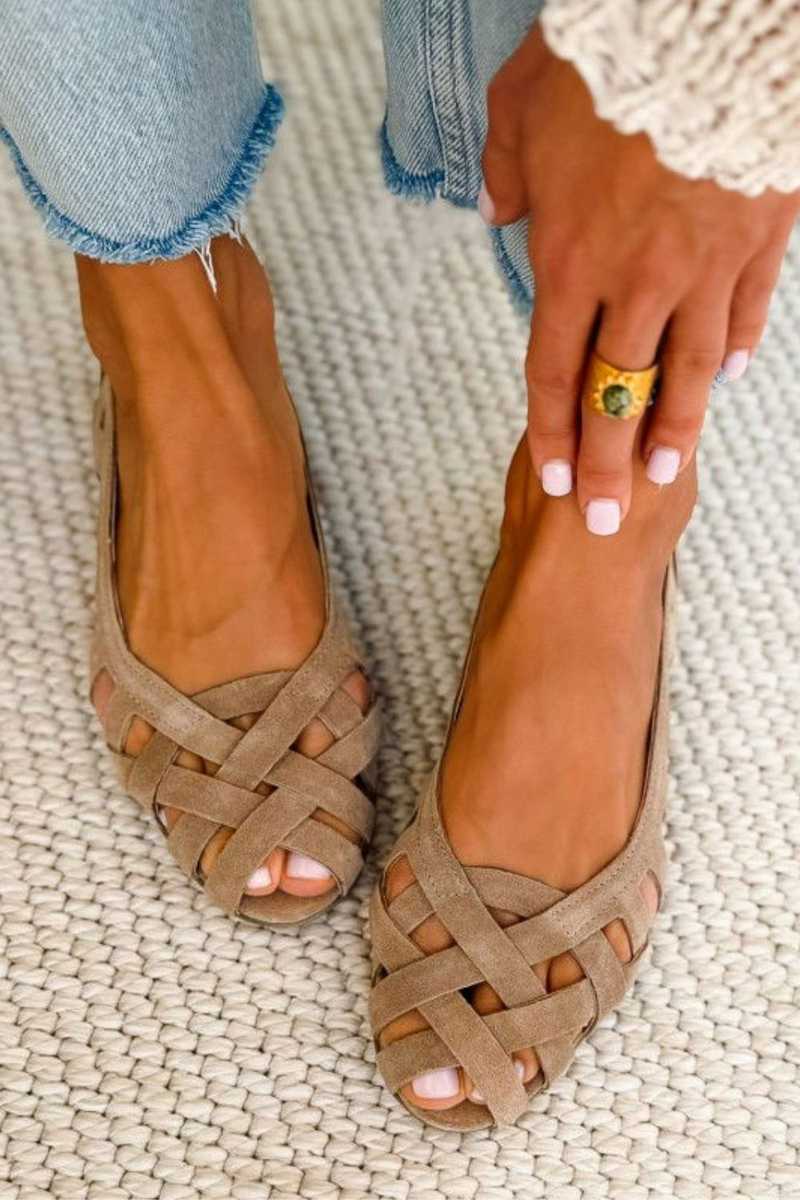 Interwoven Fabric Open-Toe Flat Sandals