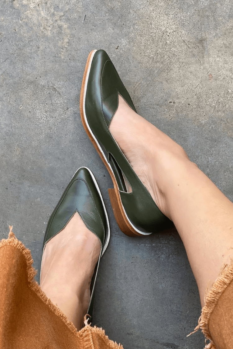 Elvira | Cut-Out Slip-On Casual Pointed-Toe Flats