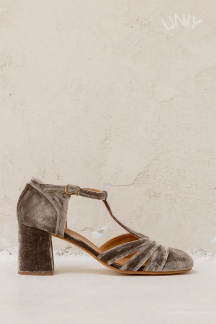 Maureen | Chunky Cut-Out Velvet Buckle T-Strap Heels