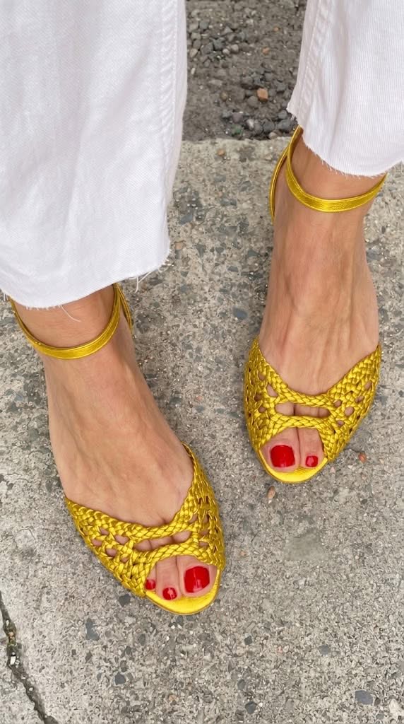 Daphne | Cut-Out Woven Elegant Flat Open-Toe Ankle Strap Sandals