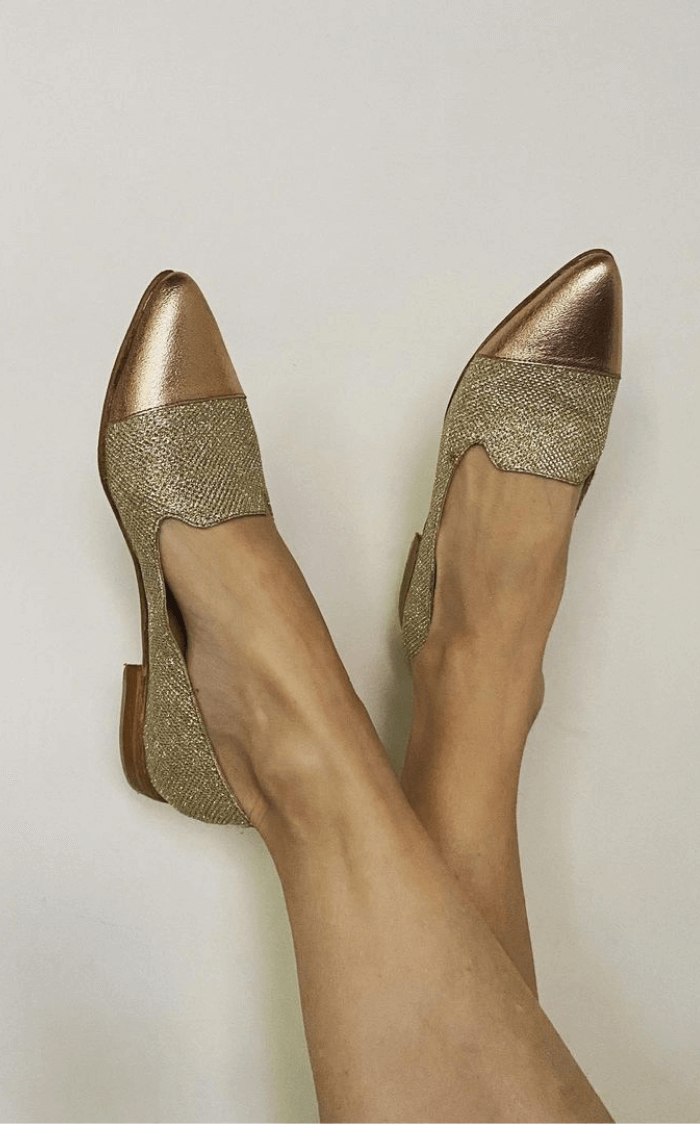 Lucinda – Scalloped Glitter Metallic Pointed-Toe Loafers