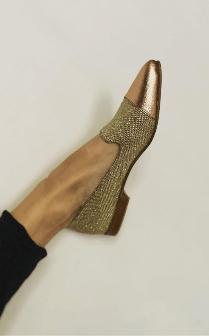 Lucinda | Scalloped Glitter Metallic Pointed-Toe Loafers
