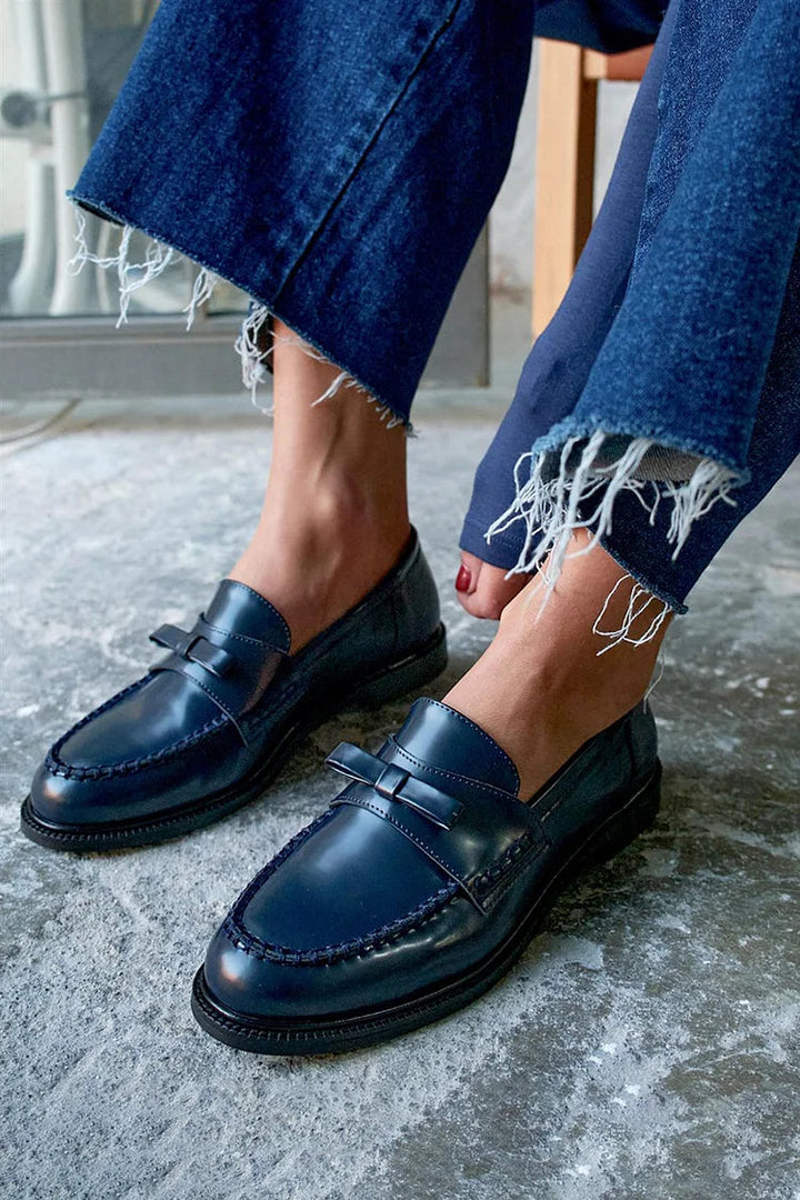 Rosalie | Patchwork Round-Toe Solid Bow Loafers