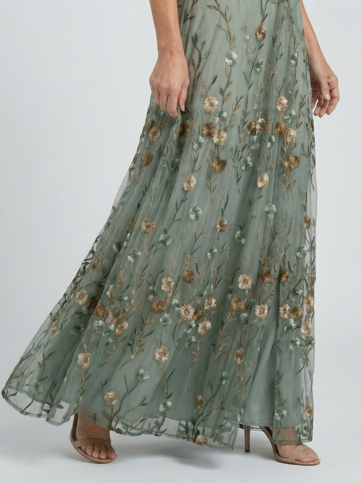 Selora | Floral Flutter Sleeve Maxi Dress