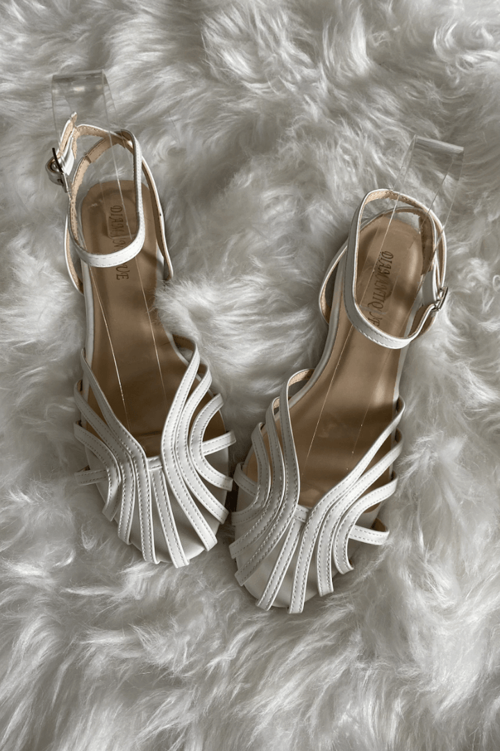Petra | Cut-Out Round-Toe Solid Ankle Strap Flats