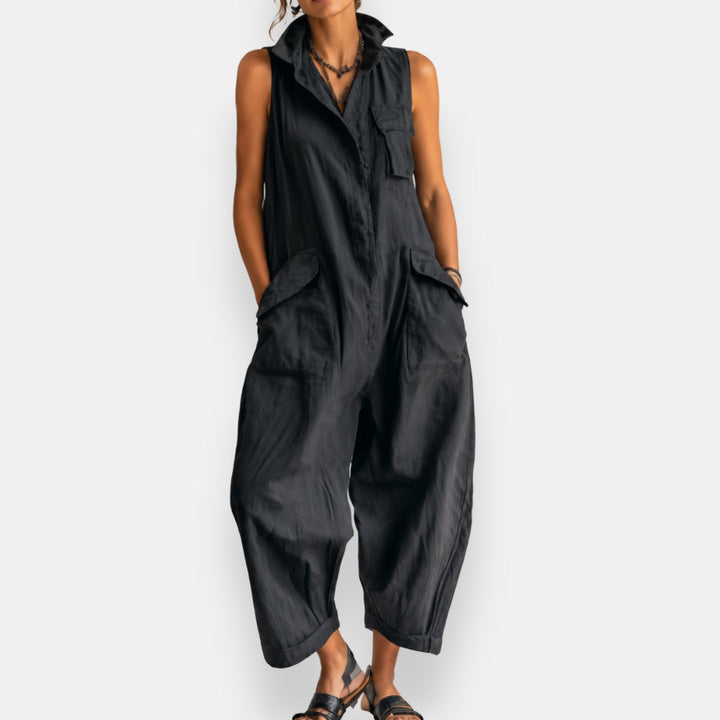 HARLOW | Sleeveless Cargo Jumpsuit with Collar and Flap Pockets