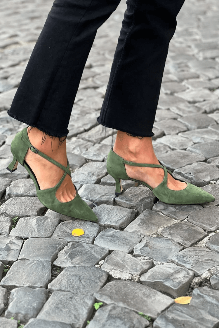 Rachelle – Kitten Suede Pointed-Toe Crossover Strap Heels