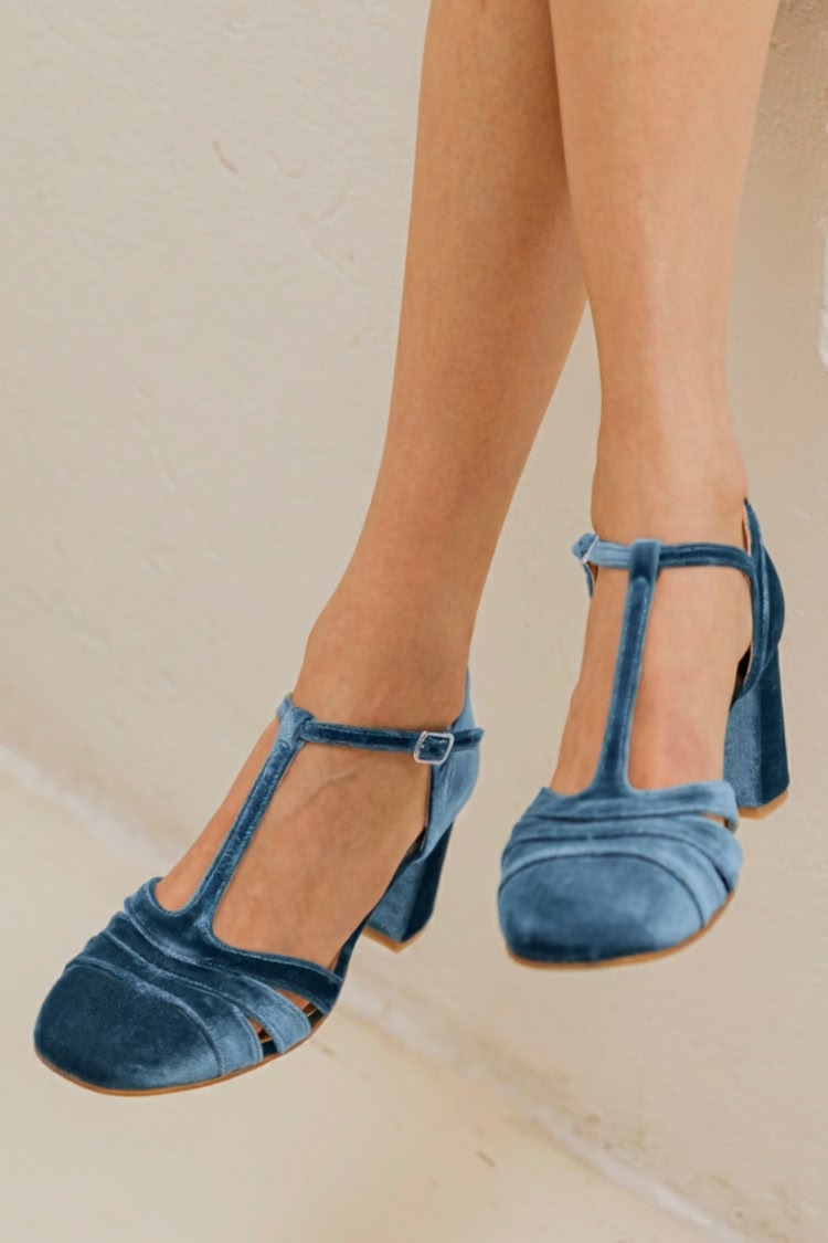 Maureen | Chunky Cut-Out Velvet Buckle T-Strap Heels