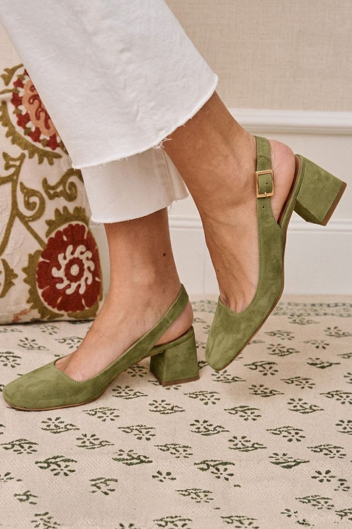 Brigitte | Slingback Essential Chunky Square-Toe Buckle Heels