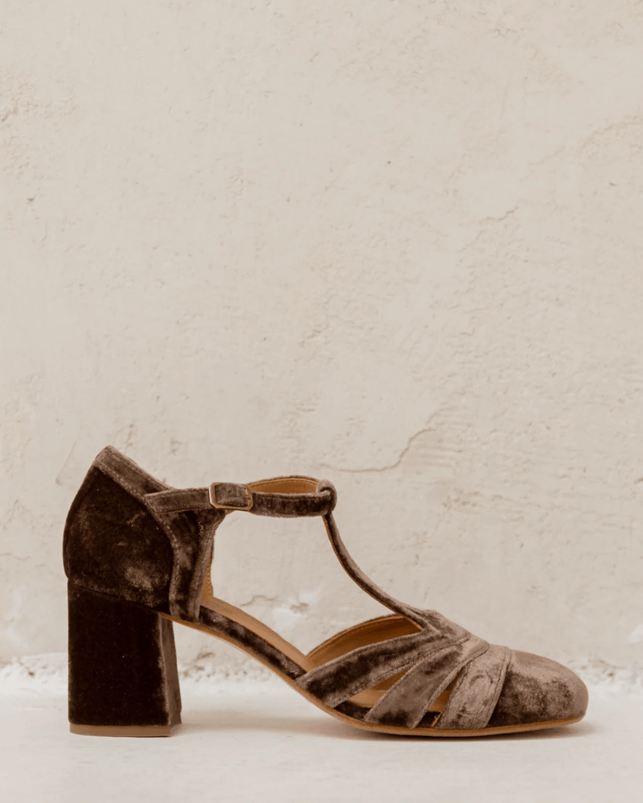 Maureen | Chunky Cut-Out Velvet Buckle T-Strap Heels