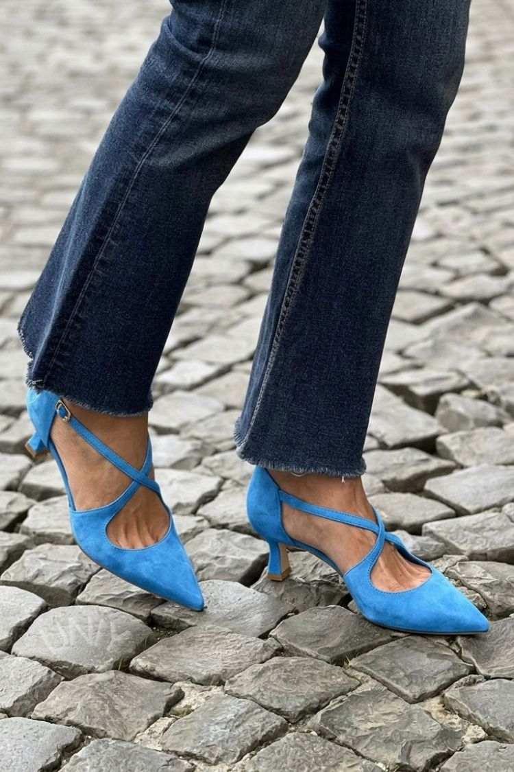Irene | Low Pointed-Toe Solid Buckle Crossover Strap Heels