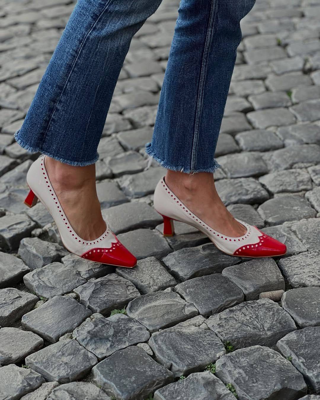 Josephine – Mid Cut-Out Elegant Pointed-Toe Heels