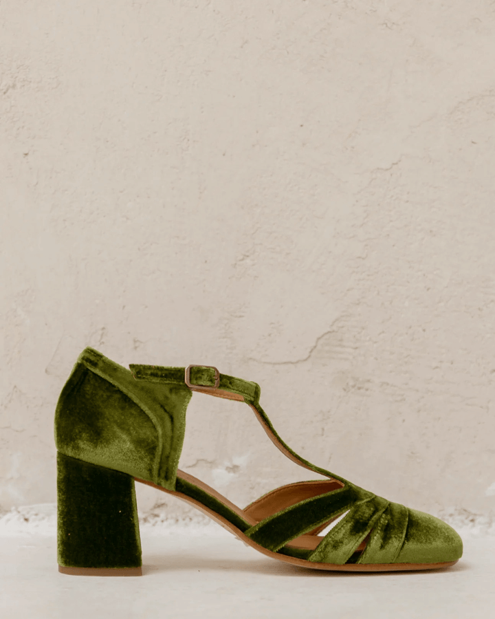 Maureen | Chunky Cut-Out Velvet Buckle T-Strap Heels