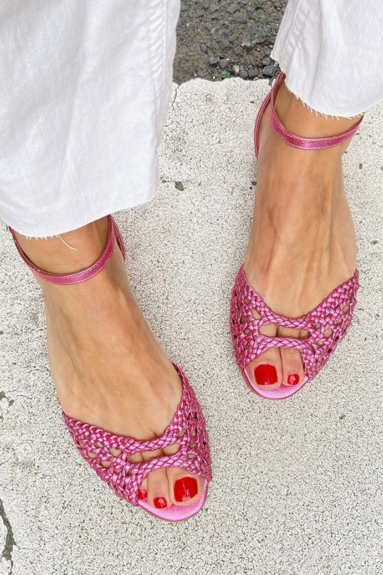 Daphne | Cut-Out Woven Elegant Flat Open-Toe Ankle Strap Sandals