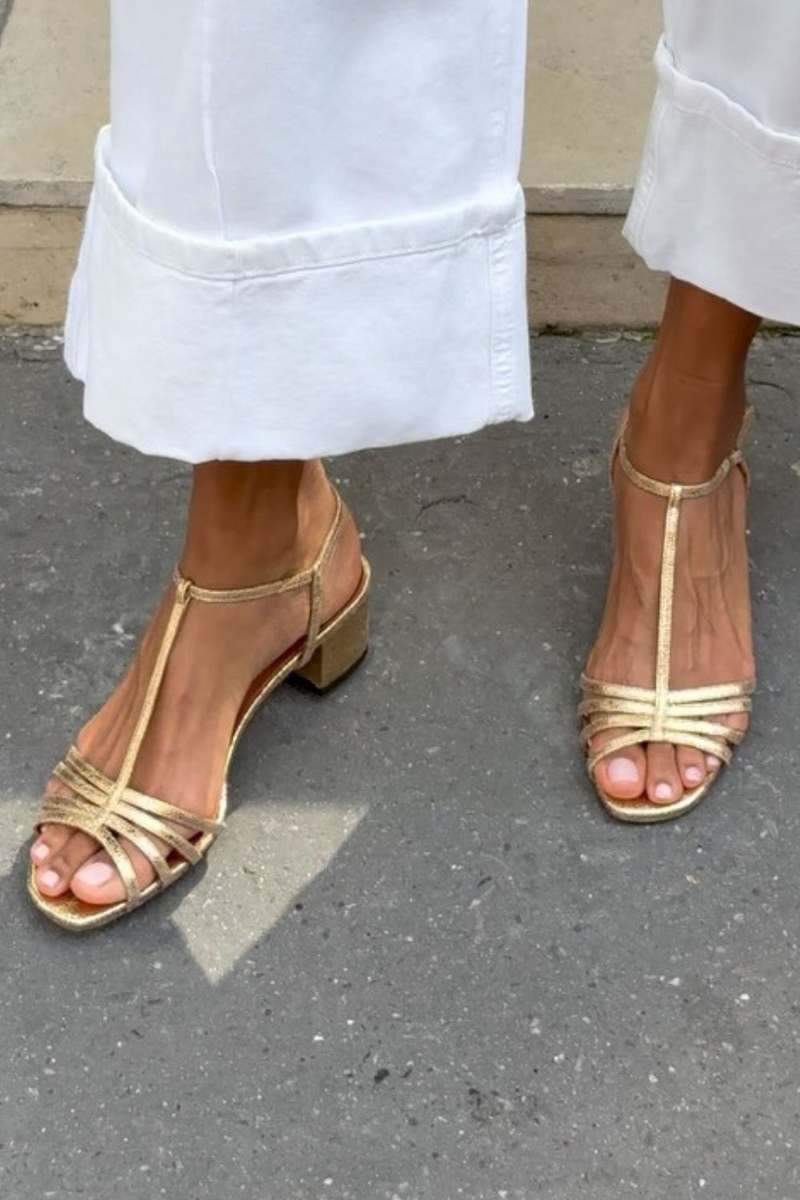 Aurelia – Metallic Buckle T-Strap Block Sandals