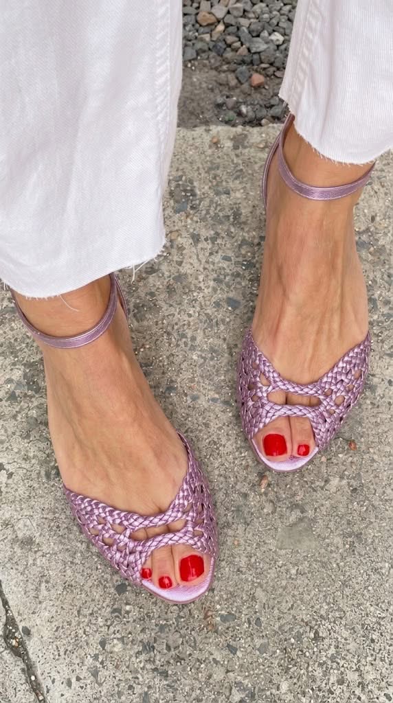 Daphne | Cut-Out Woven Elegant Flat Open-Toe Ankle Strap Sandals