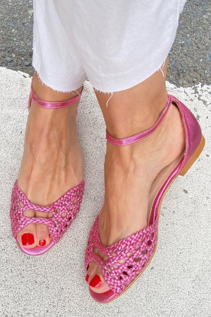 Daphne | Cut-Out Woven Elegant Flat Open-Toe Ankle Strap Sandals