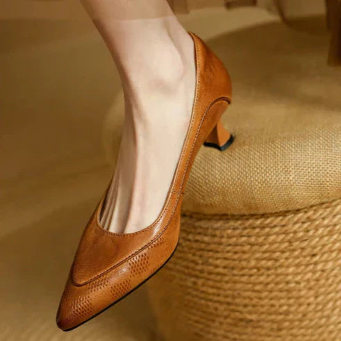 Vivian Elegant Pumps