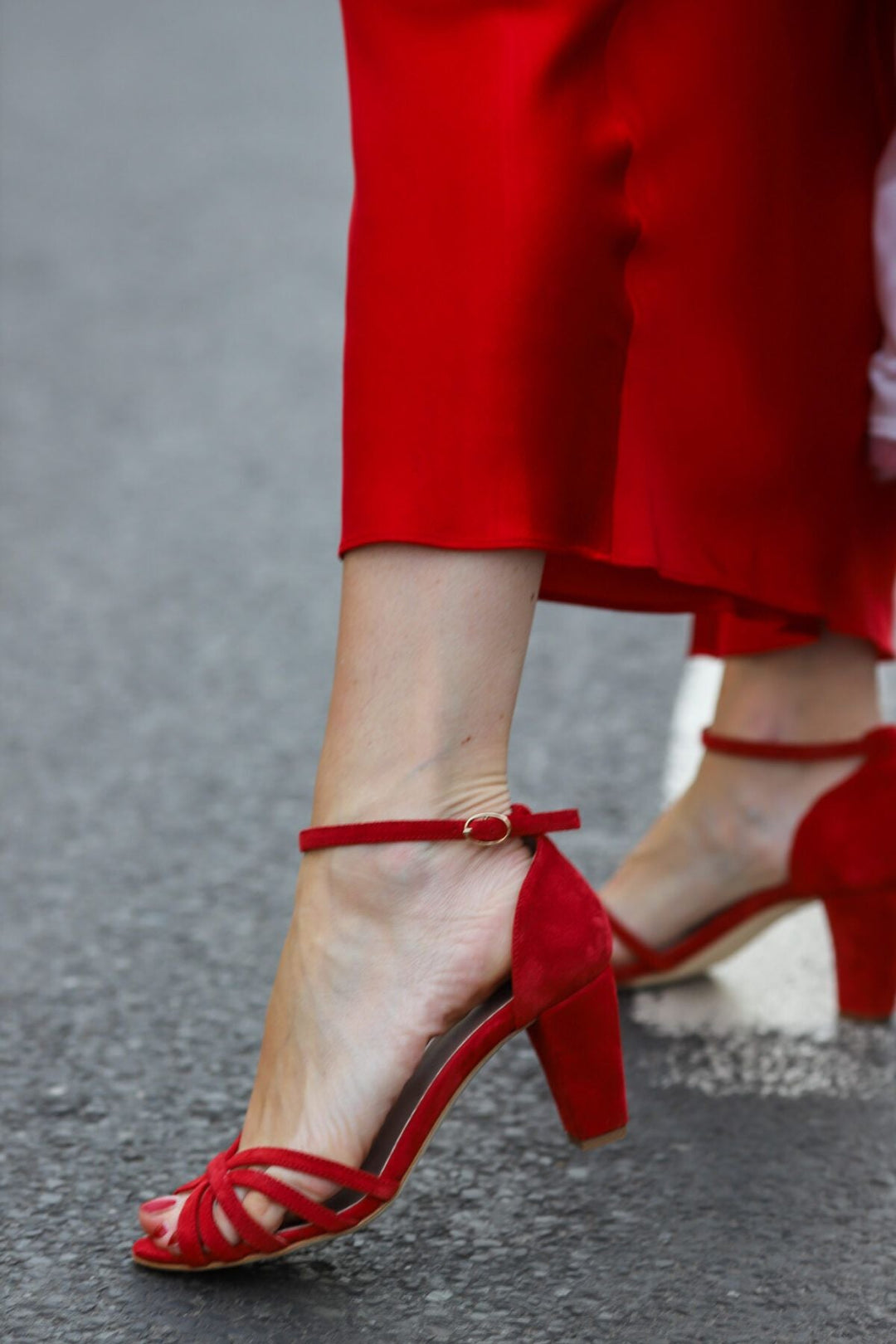 Margarethe | Suede Open-Toe Crossover Strap Sandals