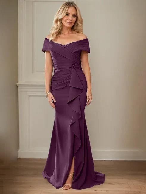 Floor-Length Lace and Chiffon Mother of the Bride Dress with Sheath/Column V-Neck Illusion and Pleated Sequins