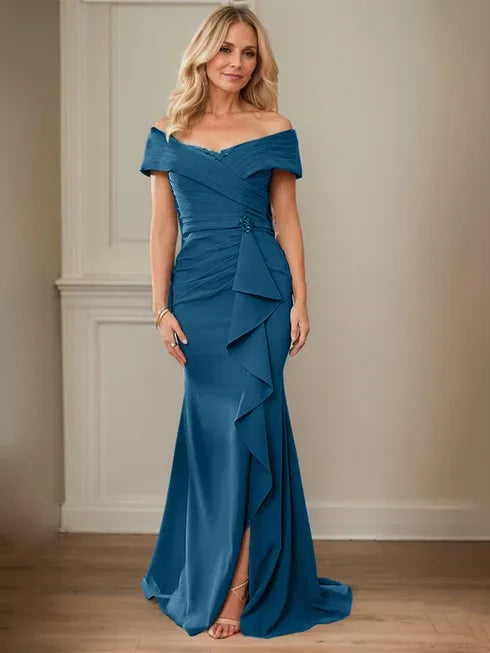 Floor-Length Lace and Chiffon Mother of the Bride Dress with Sheath/Column V-Neck Illusion and Pleated Sequins