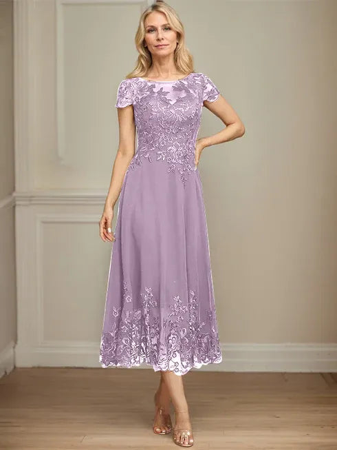 A-Line Illusion Scoop Tea-Length Lace Chiffon Mother of the Bride Dress with Sequins