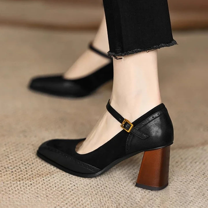 Carina Classic Pumps
