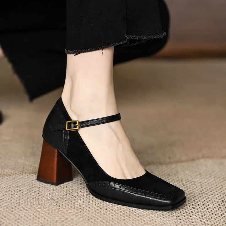 Carina Classic Pumps
