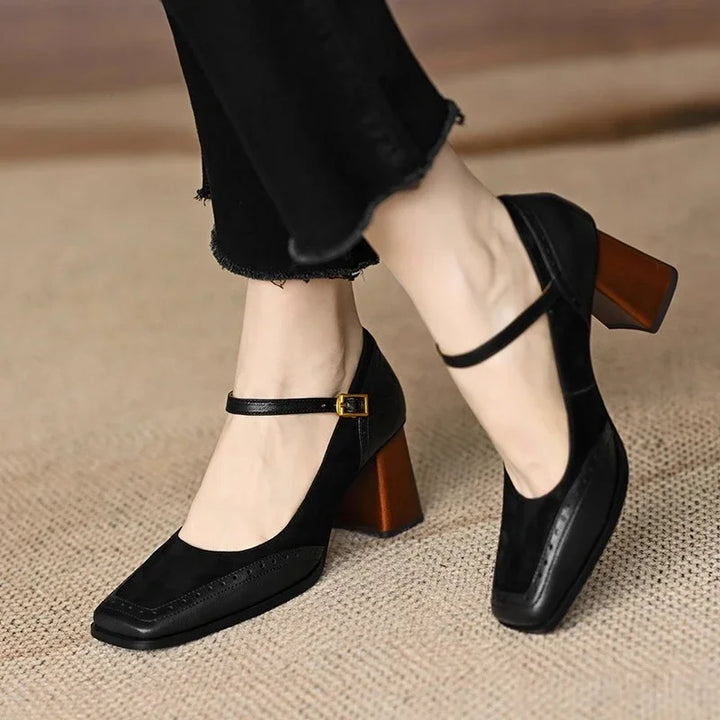 Carina Classic Pumps