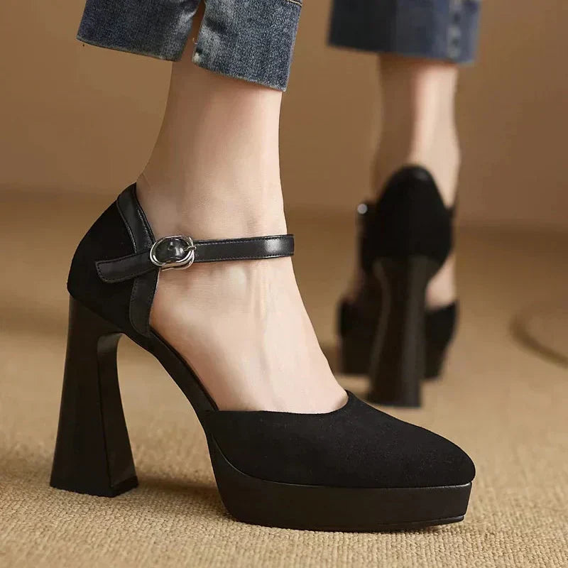 Eloise Elegant Pumps