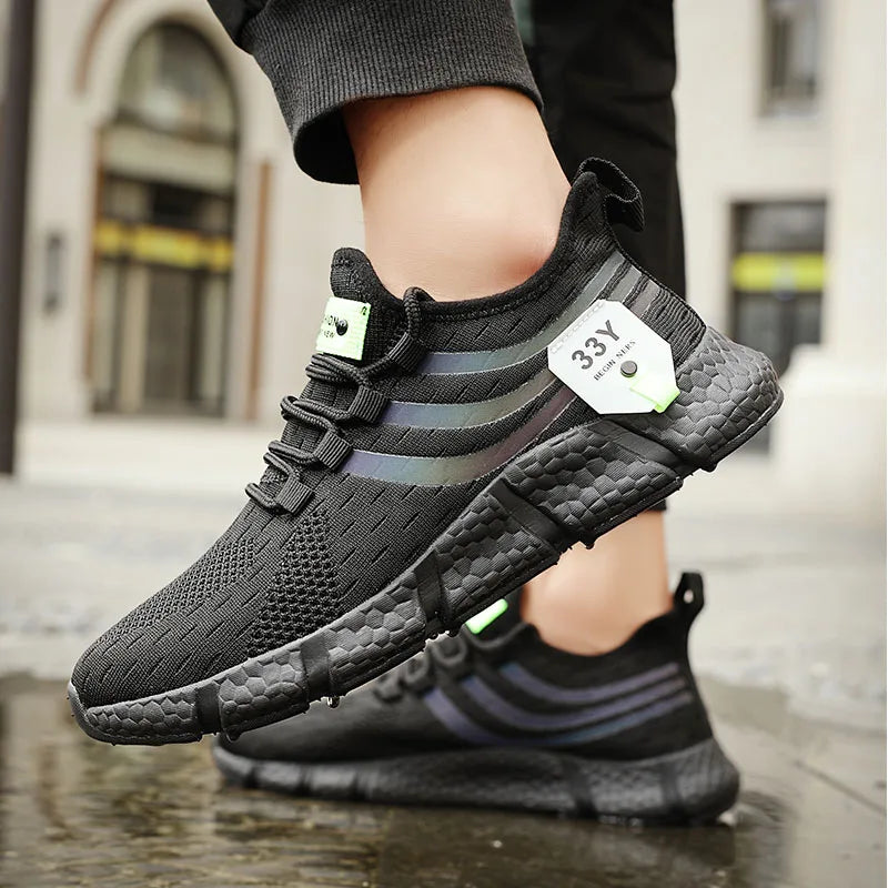 Derek – Men’s Lightweight Sneakers with Non-Slip Grip