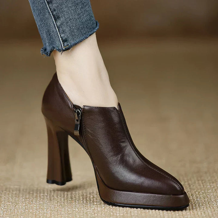 Genira Stylish Pumps