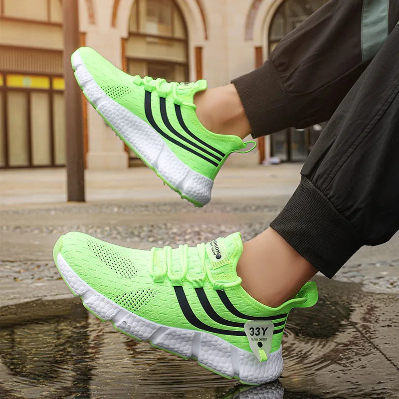 Derek – Men’s Lightweight Sneakers with Non-Slip Grip