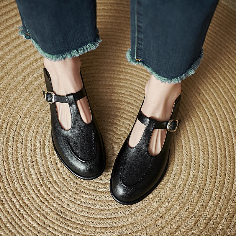 Aurenza Low Heeled Pumps