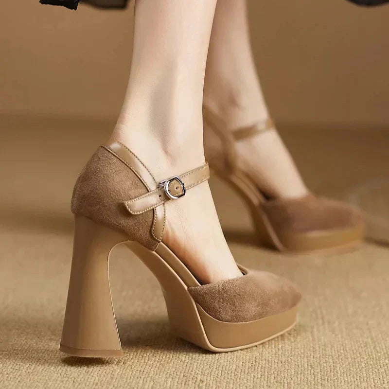 Eloise Elegant Pumps