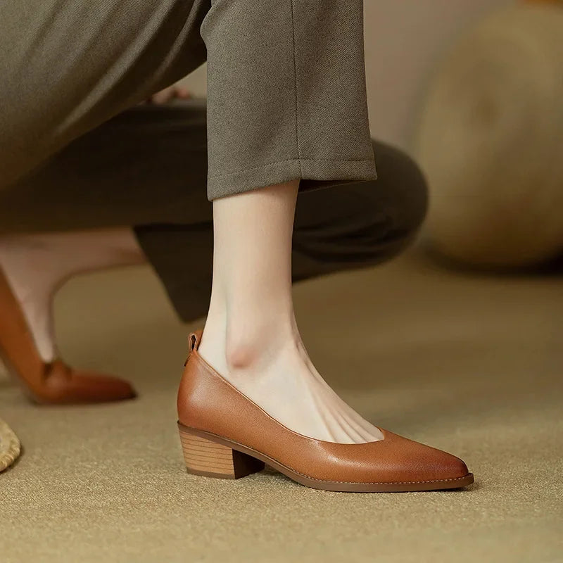 Verona Classic Pumps