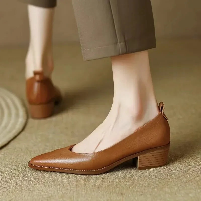 Verona Classic Pumps