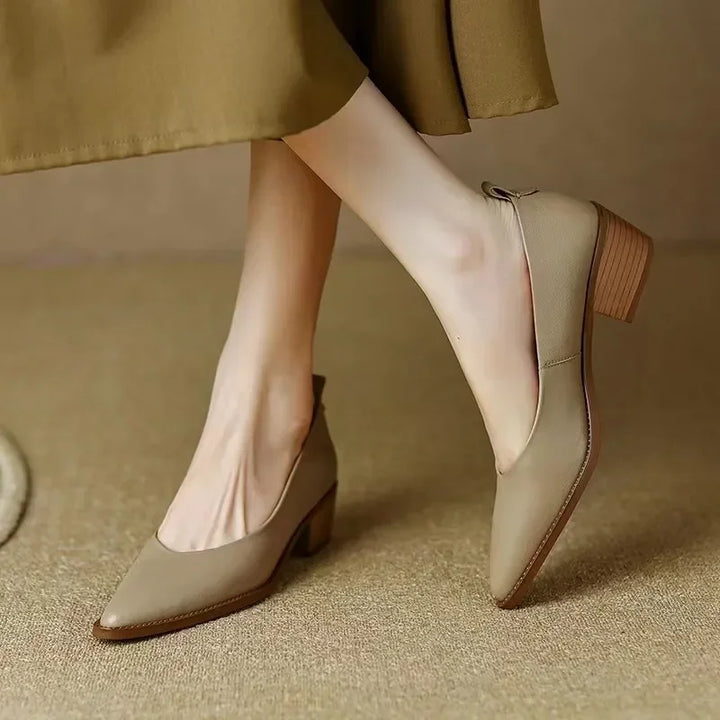Verona Classic Pumps