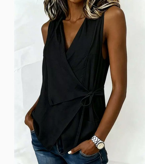 Lorena - Sleeveless Blouse