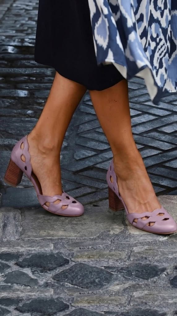 Frances | Block Cut-Out Scalloped Chunky Leather Heels