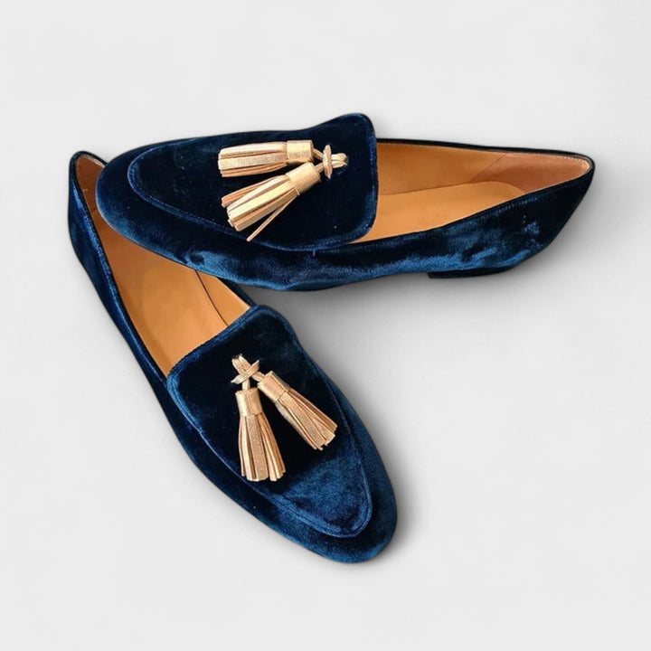 Quinnlyn™ Vintage Fringe Moccasins
