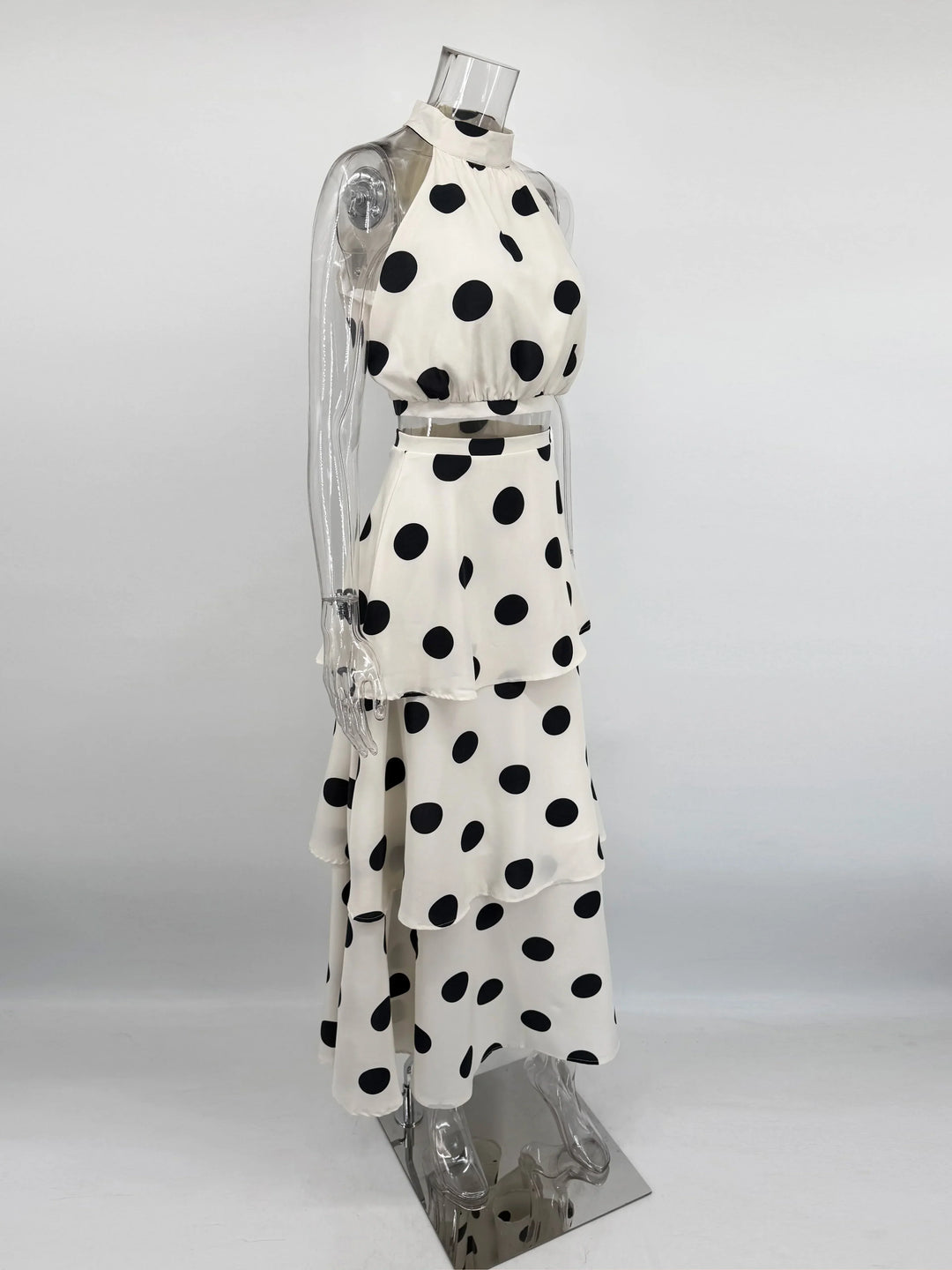 Luna | Classic Polka Dot Ensemble for Elegant Style