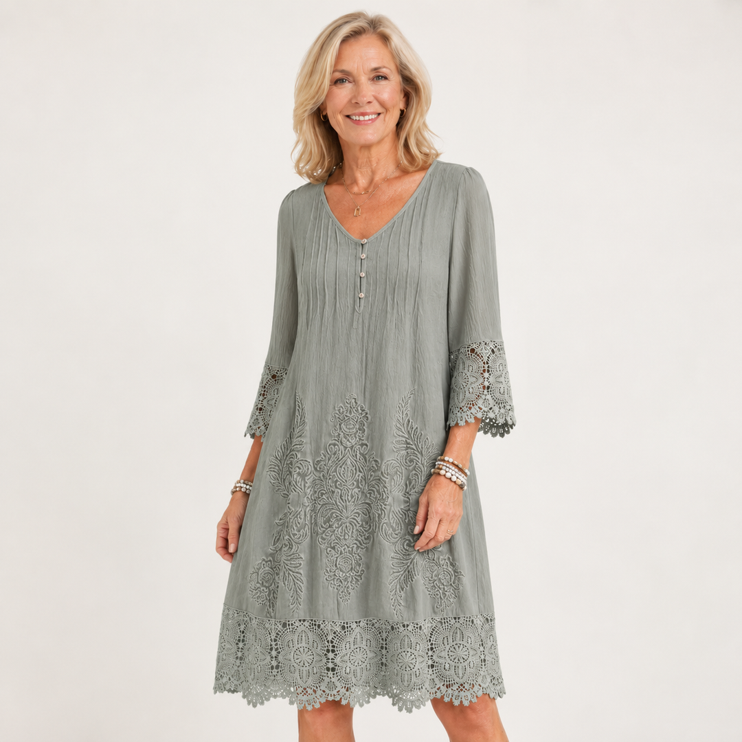 Genevieve™ | Vintage Lace Midi Dress